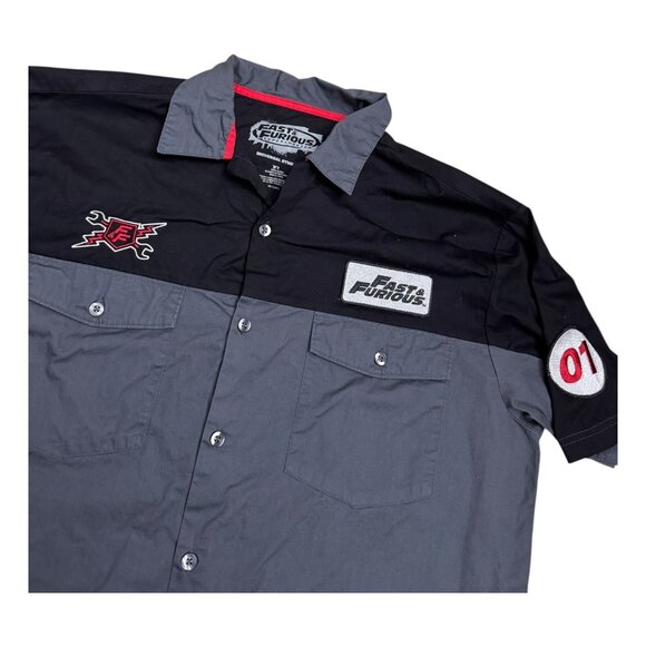 FAST & FURIOUS Dom Toretto Car Racing Mechanic Short Sleeve Shirt Mens XL - Picture 5 of 5